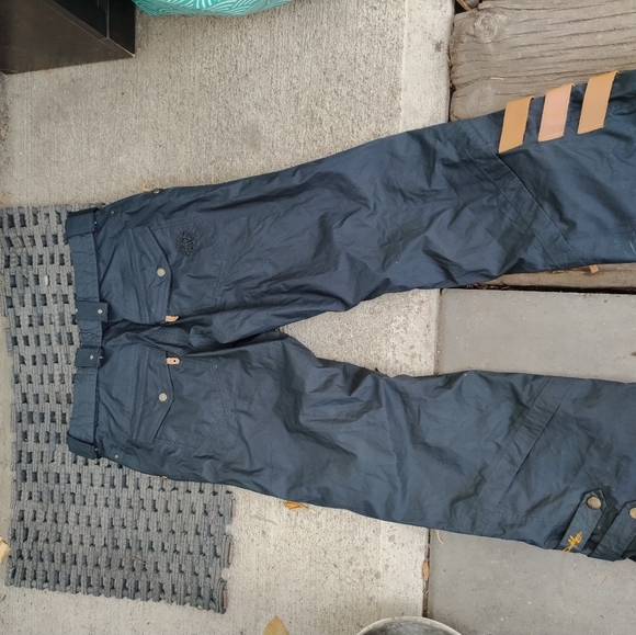 Oakley Gretchen Bleiler ski pants - Picture 2 of 8